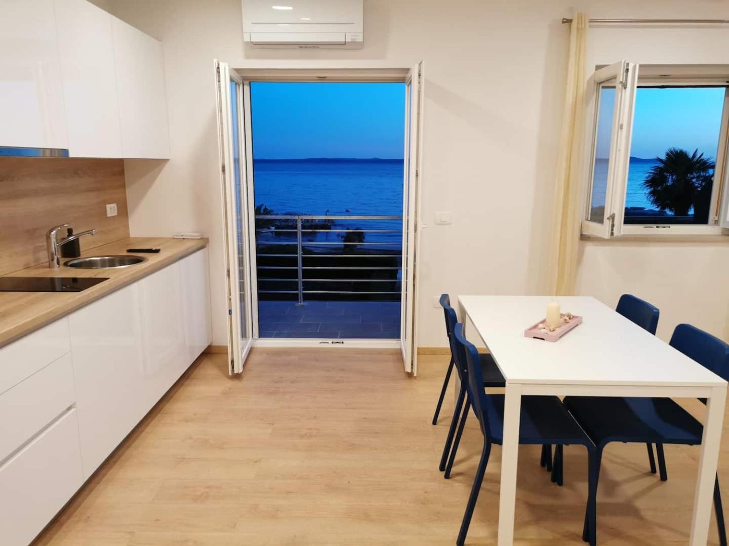 Blue Apartment Privlaka  Kültér fotó